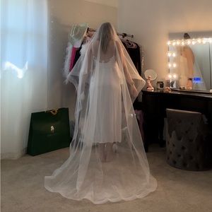 Faux horsehair wedding bridal veil in ivory with blusher and hair comb